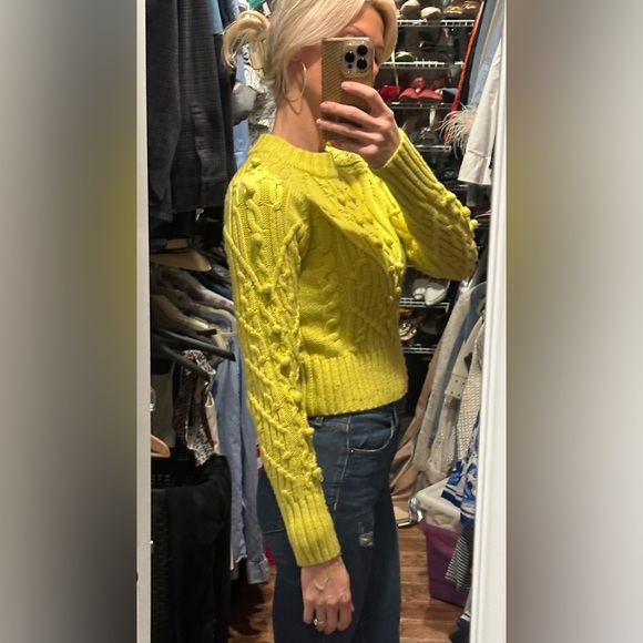 H&M Neon Yellow Cable Knit Wool
Blend Sweater Jumper Size XS - Picture 10 of 12